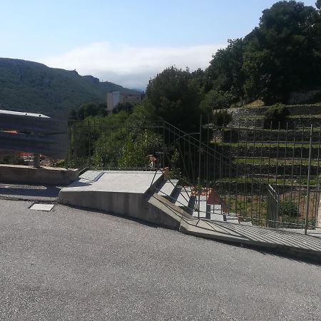Appartamento Ulivo Finale Ligure Exterior photo